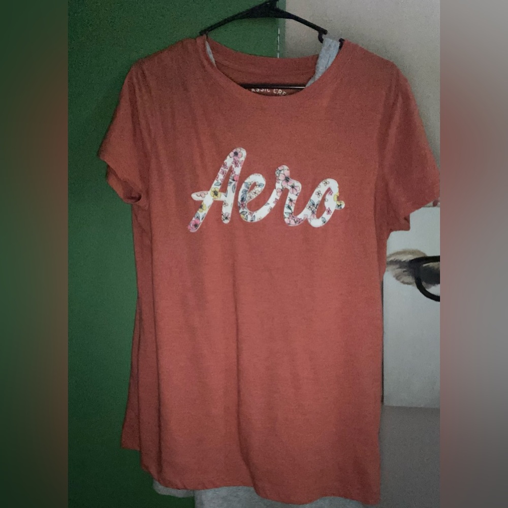 XL Aeropostale woman’s shirt